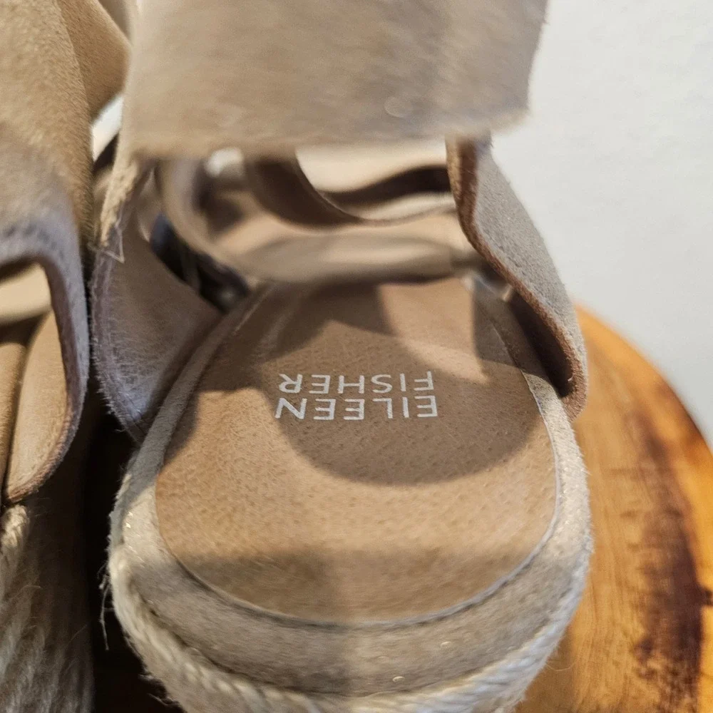 Eileen Fisher see photos